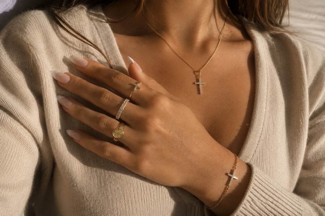 Pourquoi je porte des bijoux en croix presque tous les jours