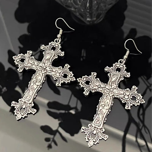 Boucle d oreille croix baroque