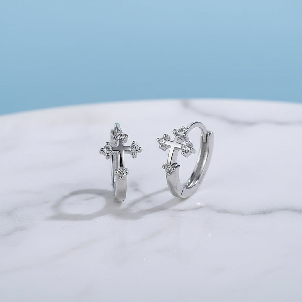 Boucle d oreille croix enfant