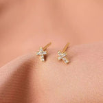 Boucle d'oreille petite croix - Vignette | Vera Croix
