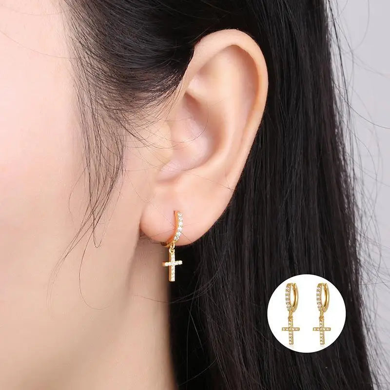 Boucles d'oreilles croix diamant