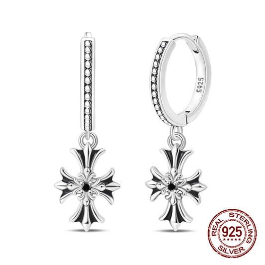 Boucles d’oreilles croix pendantes femme