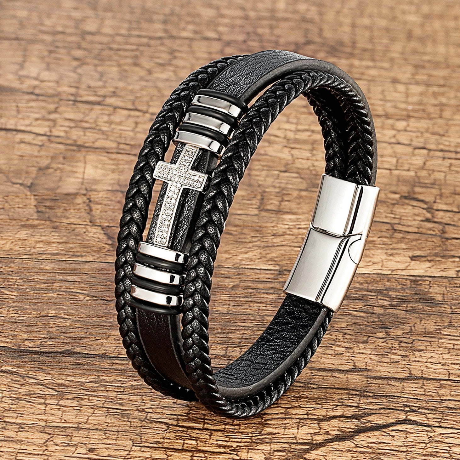 Bracelet homme croix catholique