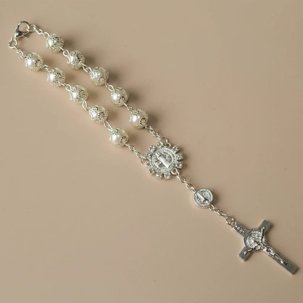 chapelet blanc croix