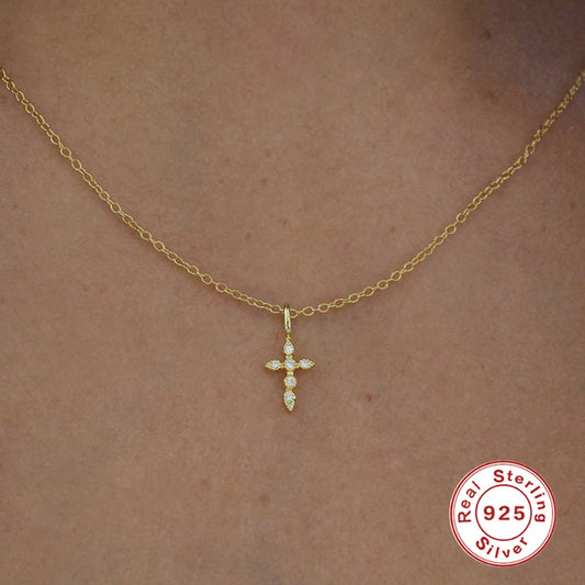 Collier avec croix