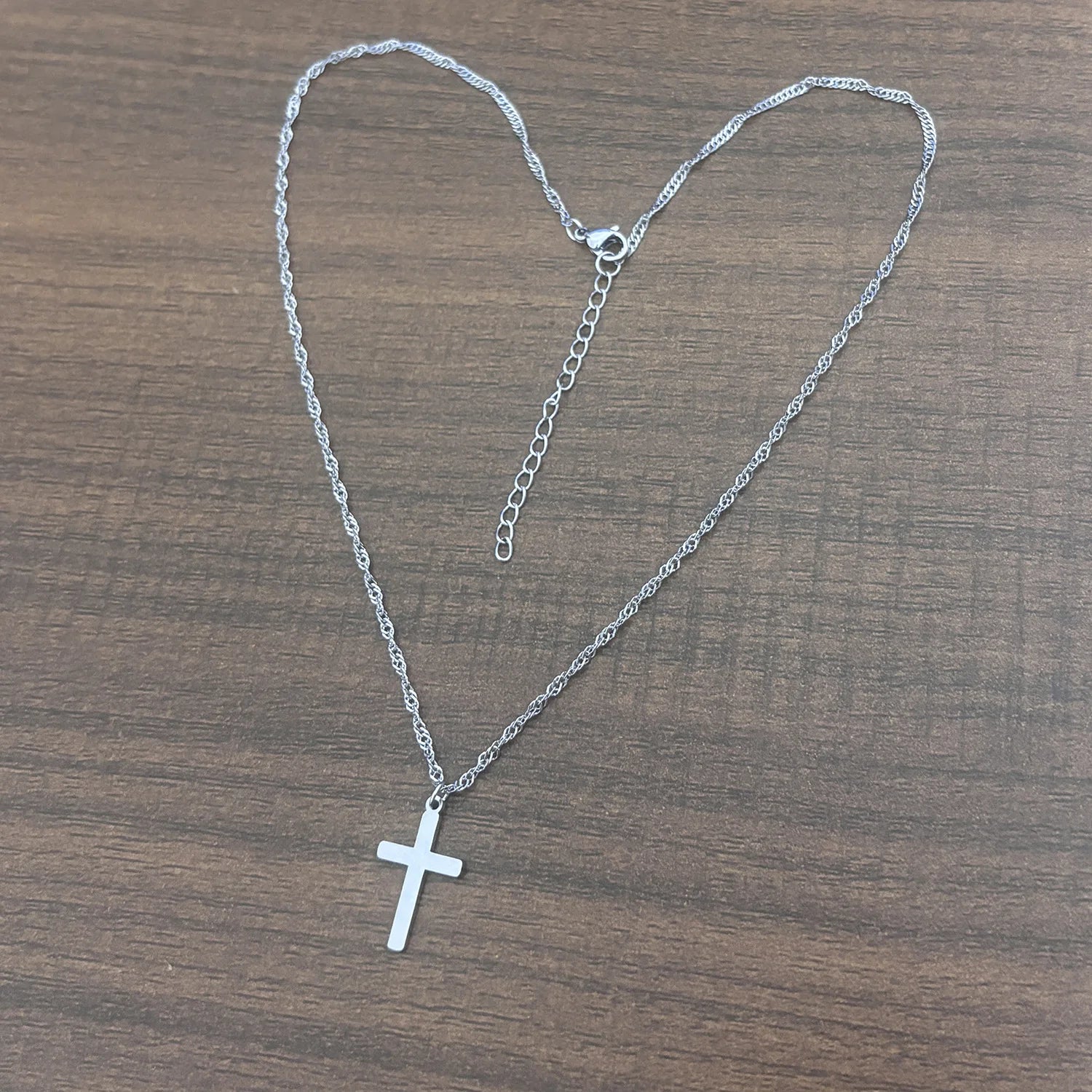 Collier croix femme