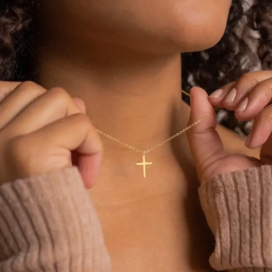 Collier croix moderne