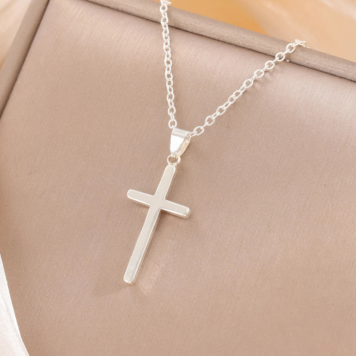 Pendentif croix argent femme
