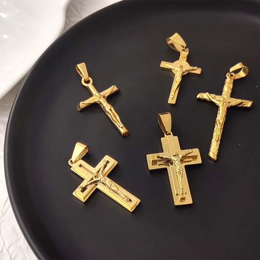 Pendentif en or croix