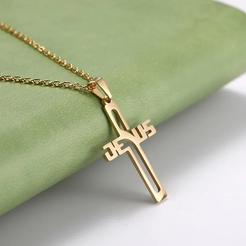 Collier croix couleur or