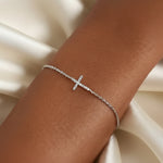 Bracelet croix féminin - Vignette | Vera Croix